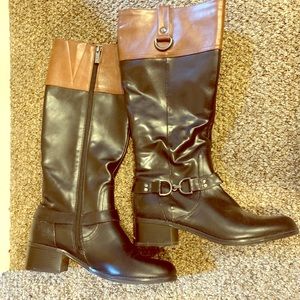 Bandolino Two Tone boots Size 7